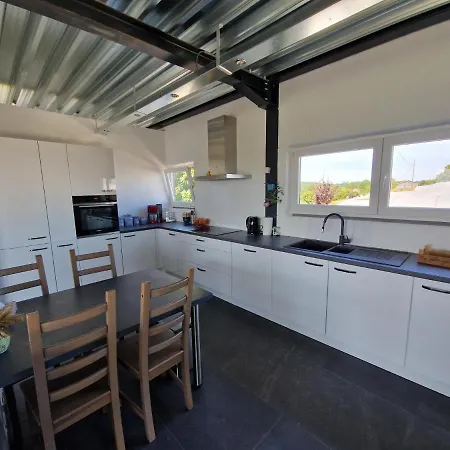 L'harmonie Du Jardin Holiday home *